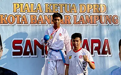 Siswa SMK Yaditama Raih Medali emas pada Kejuaraan Karate Open Tournament & Festival Provinsi Lampung 2023